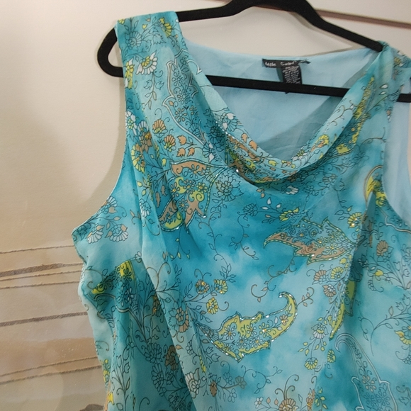 Mlle Gabrielle Asymmetrical Top Size 2X - Picture 8 of 8